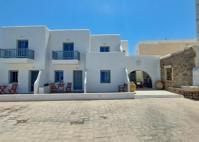 Naxos Town 1 Front Naxos City